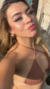 663754578: Chica busca chico en Murcia