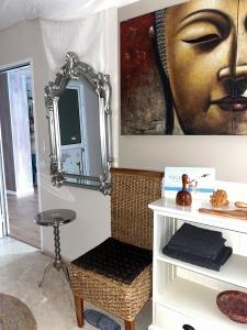 604148992: Chica busca chico en Las Palmas