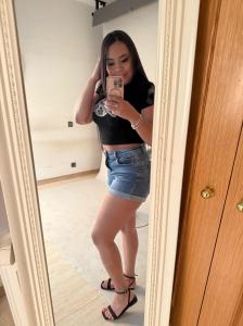 607817593: Chica busca chico en Madrid