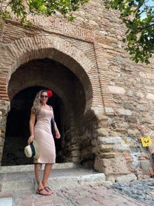 654789067: Chica busca chico en Madrid