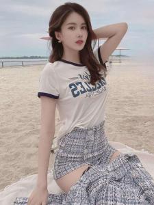 685570637: Chica busca chico en Barcelona