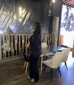 641035372: Chica busca chico en Sevilla