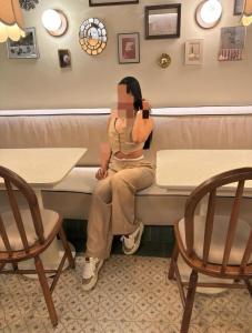 Chica busca chico en Sevilla: 