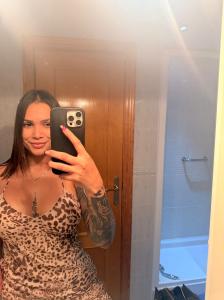 Chica busca chico en Barcelona: 