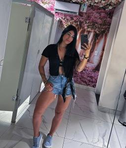 Chica busca chico en Barcelona: 