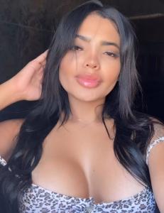 Chica busca chico en Sevilla: 