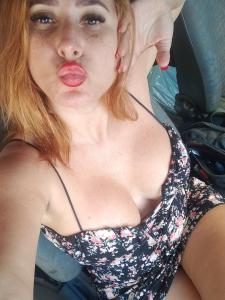 Chica busca chico en Granada: 