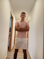 641088537: Chico busca chica en Valencia