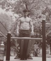 667968698: Chico busca chica en Barcelona