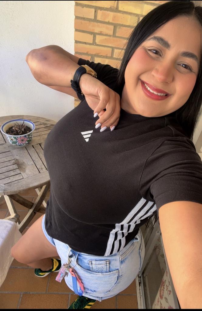 Chica busca chico en Cádiz: 