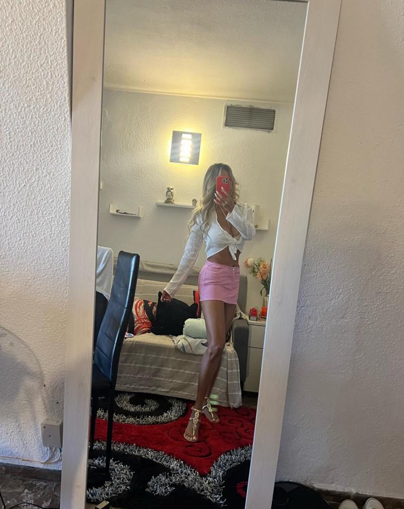611324416: Chica busca chico en Mallorca