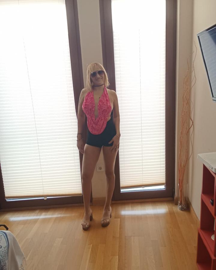 Chica busca chico en Madrid: 