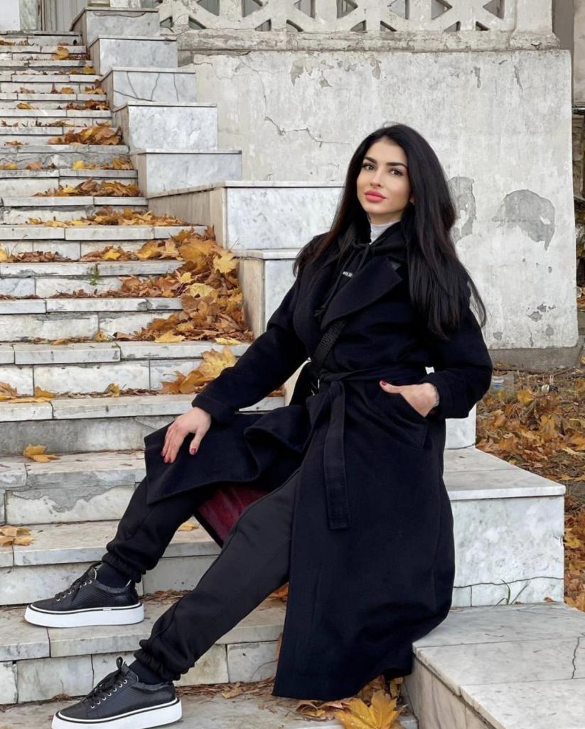 631828566: Chica busca chico en Almería