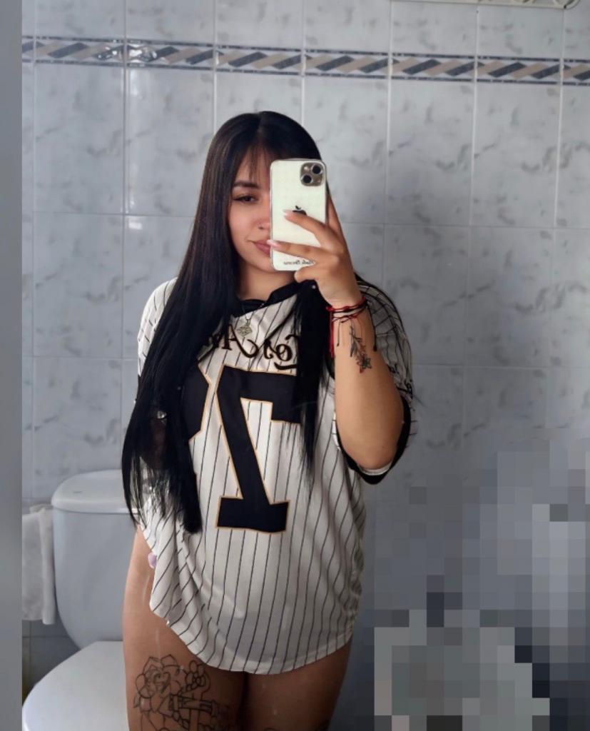 Chica busca chico en Alicante: Chica busca chico