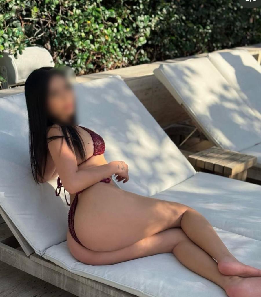 Chica busca chico en Barcelona: 
