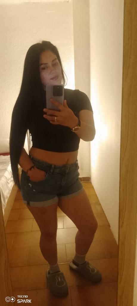 Chica busca chico en Almería: 