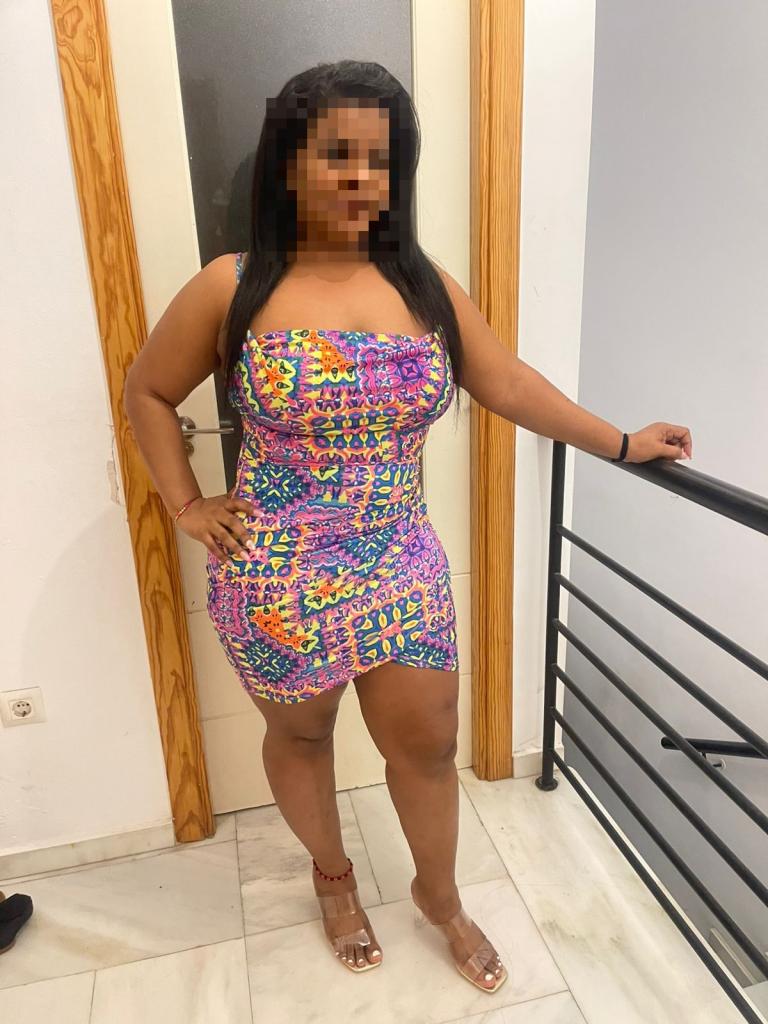 Chica busca chico en Almería: 