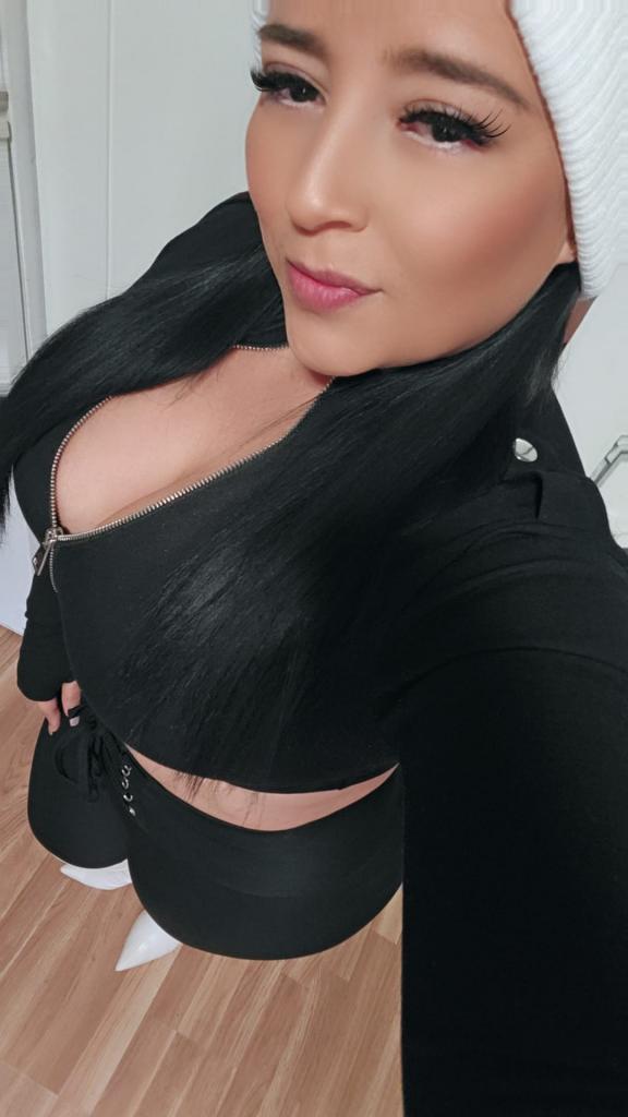 Chica busca chico en Lérida: 
