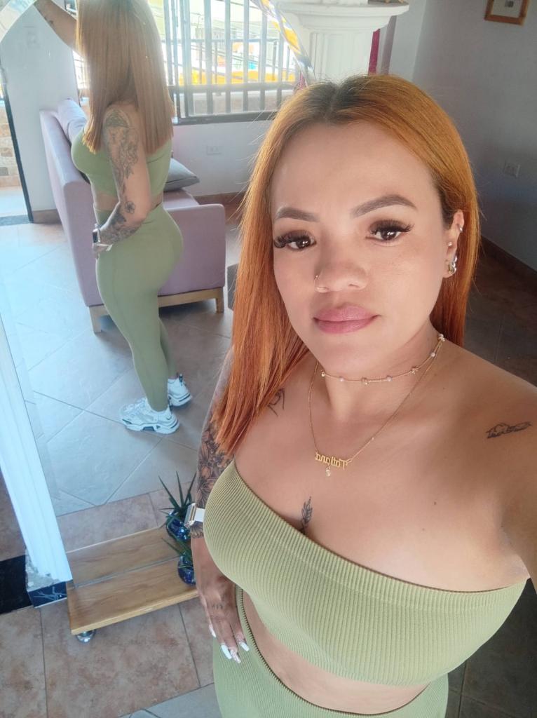 Chica busca chico en Granada: 