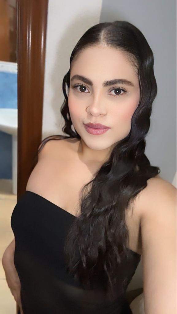 Chica busca chico en Alicante: Chica busca chico
