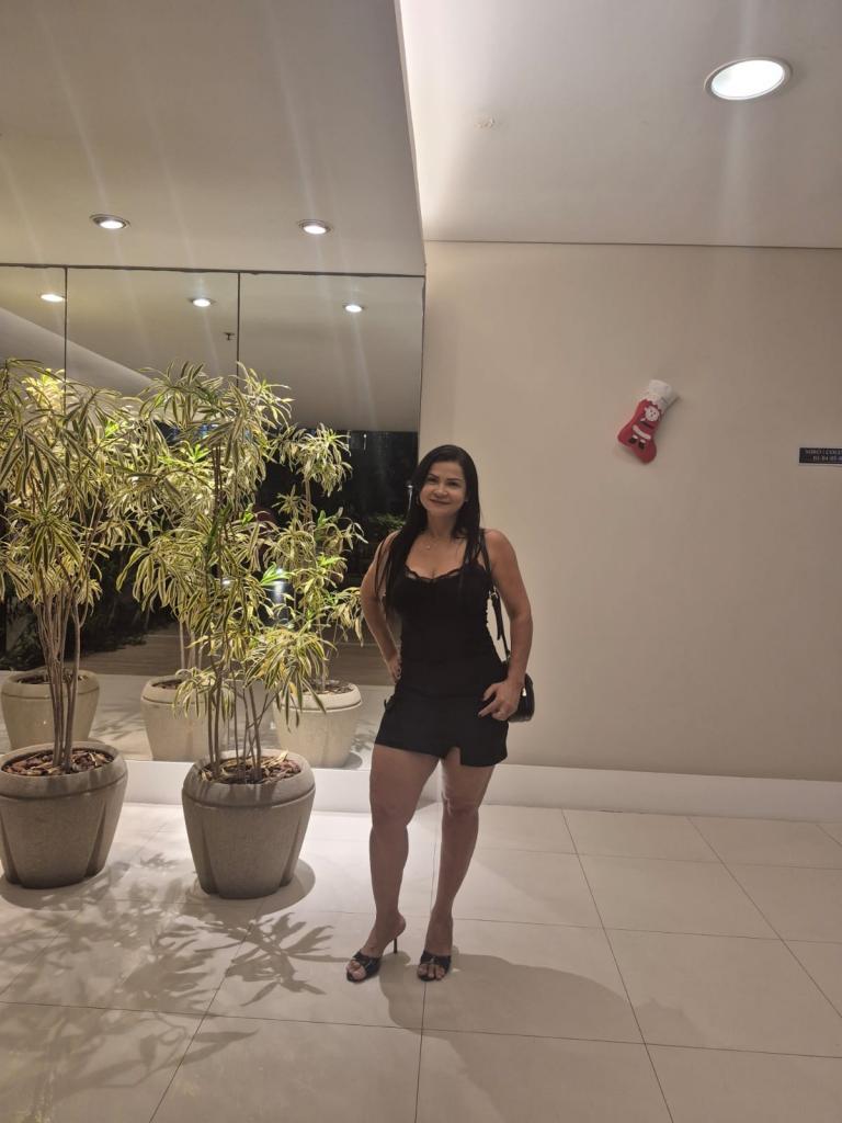 610085164: Chica busca chico en Málaga