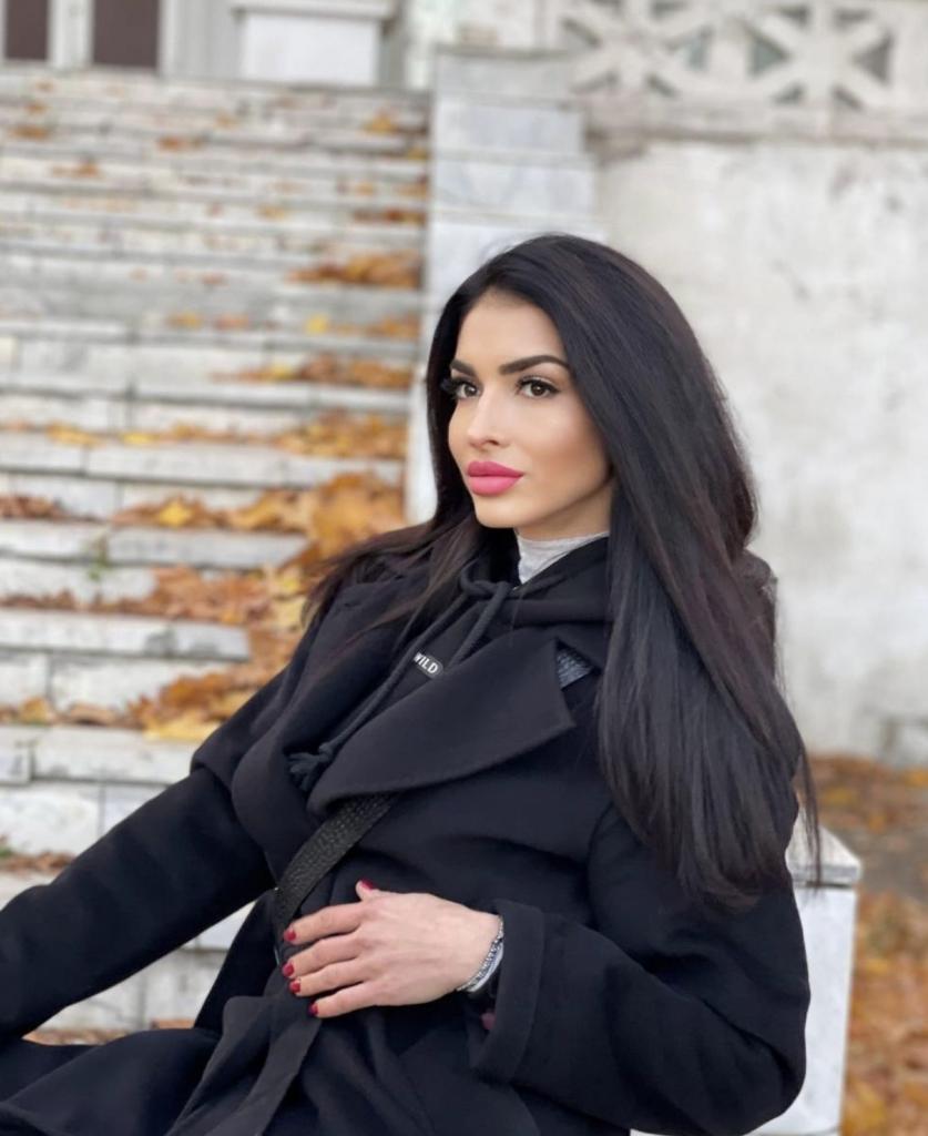 631828566: Chica busca chico en Almería