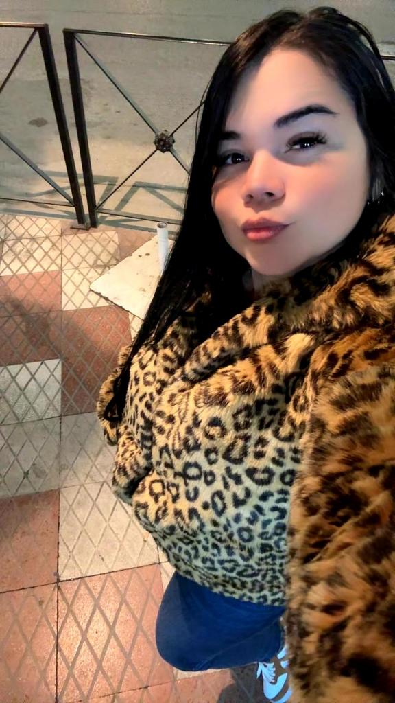 Chica busca chico en Almería: 