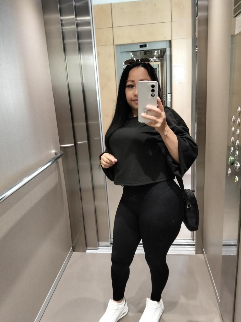 674455173: Chica busca chico en Alicante