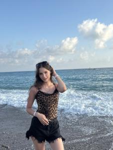 613649511: Chica busca chico en Almería