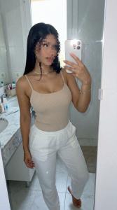 613608287: Chica busca chico en Málaga