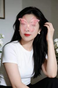 677900589: Chica busca chico en Madrid