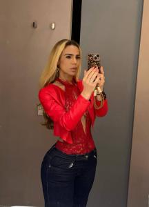 611221324: Chica busca chico en Málaga