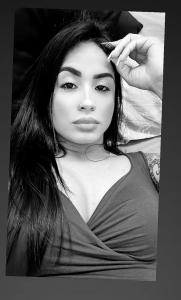631270522: Chica busca chico en Murcia
