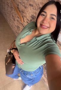 604143025: Chica busca chico en Cádiz