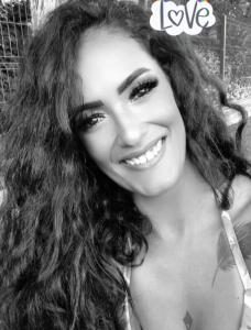 631766052: Chica busca chico en Castellón