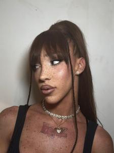 613967750: Transexual en Mallorca