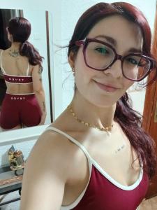 742047088: Chica busca chico en Valencia