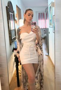 611221324: Chica busca chico en Málaga