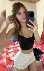 600907225: Chica busca chico en Huelva