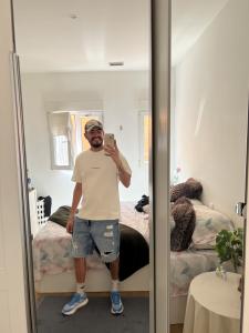 604974799: Chico busca chica en Madrid