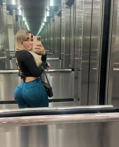 675038269: Chica busca chico en Orense
