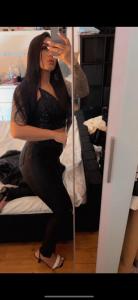 631270522: Chica busca chico en Murcia