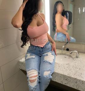 632610385: Chica busca chico en Madrid
