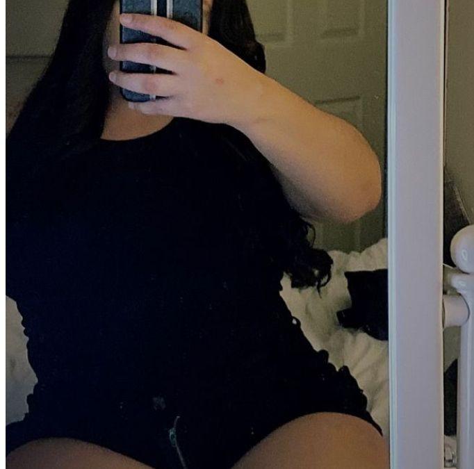 Chica busca chico en Huelva: 