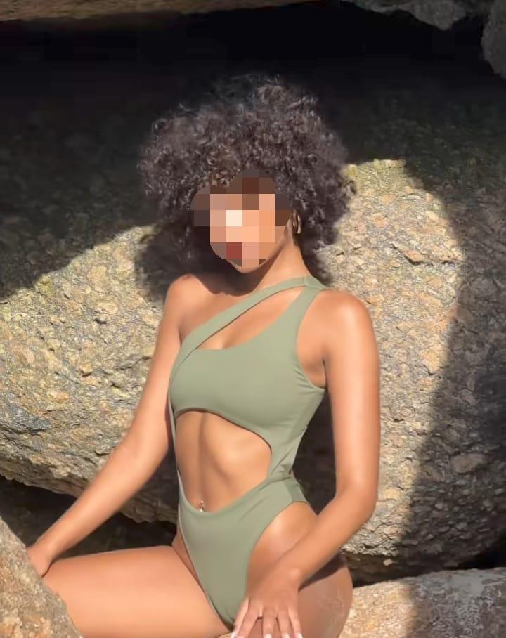 602304169: Chica busca chico en La Coruña