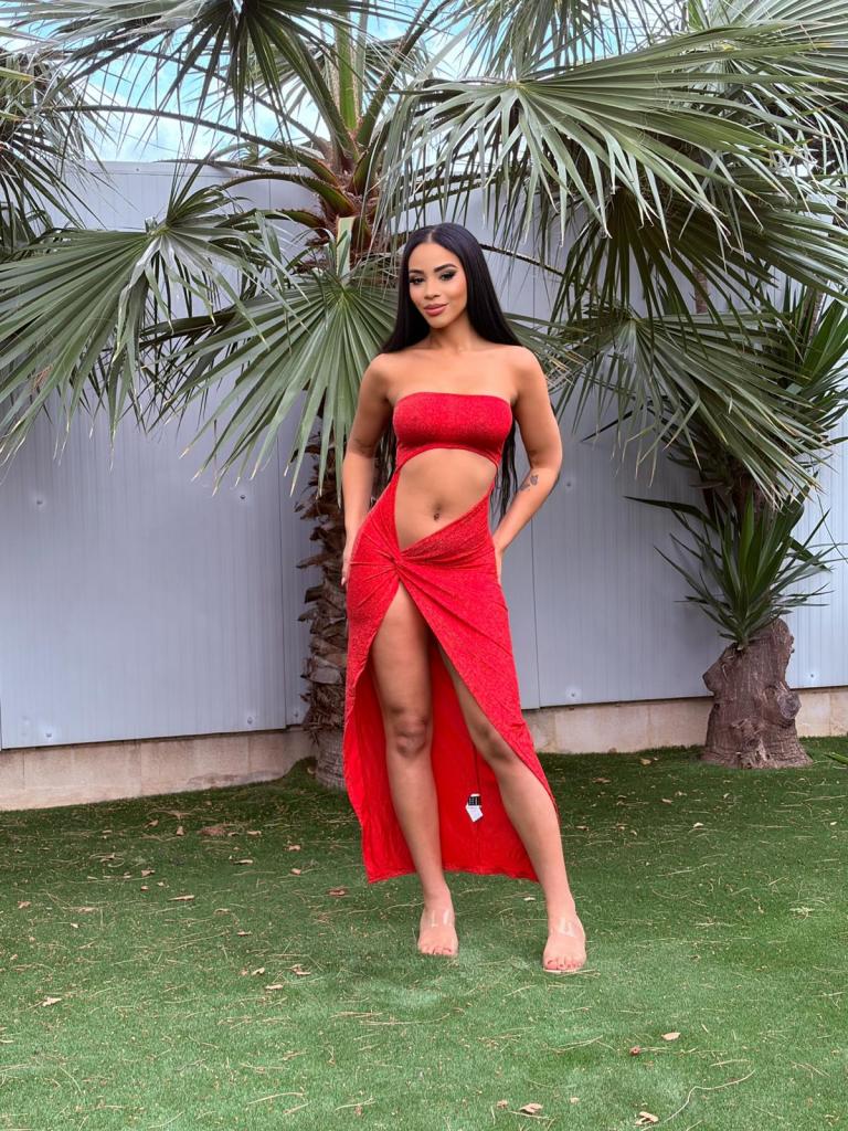 Chica busca chico en Murcia: Chica busca chico