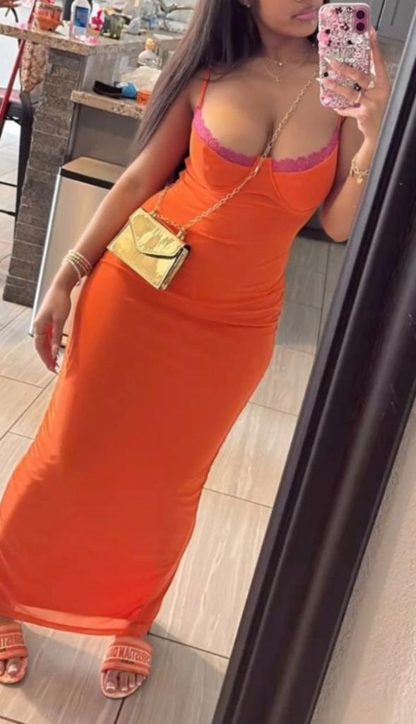 625244557: Chica busca chico en Segovia