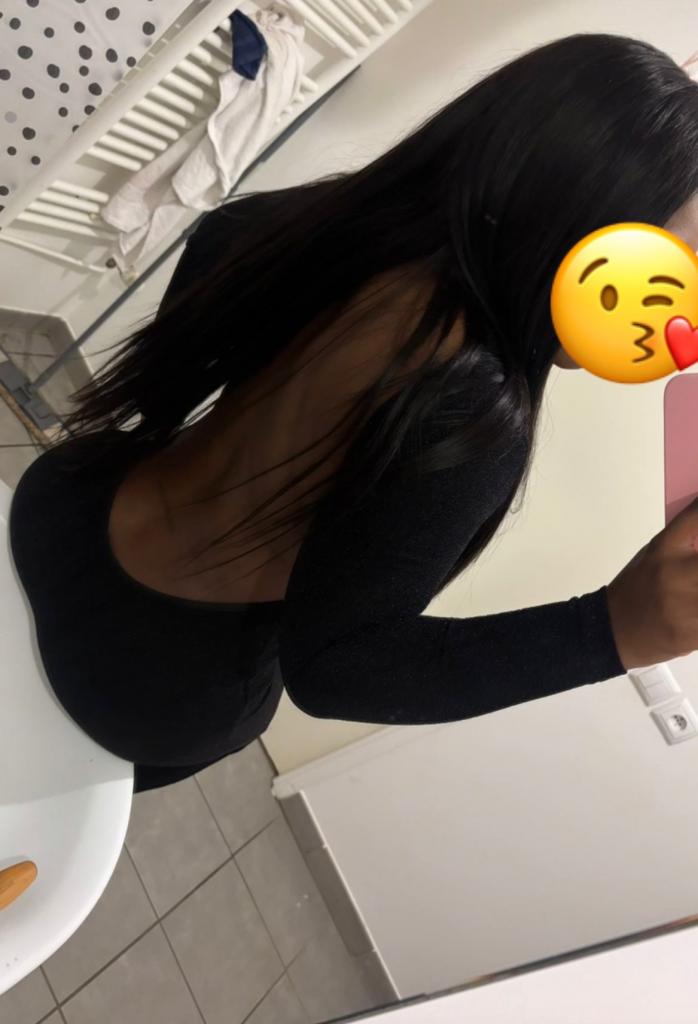 Chica busca chico en Barcelona: 