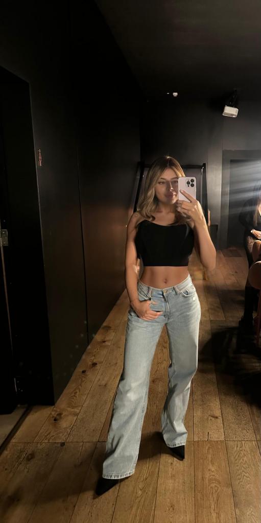 Chica busca chico en Barcelona: 