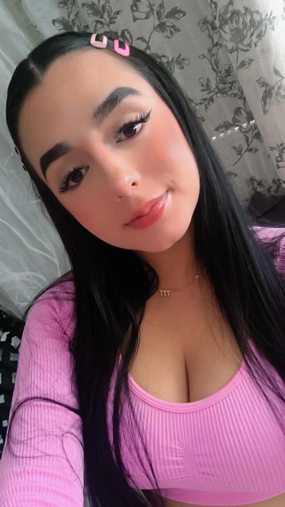 Chica busca chico en Alicante: Chica busca chico